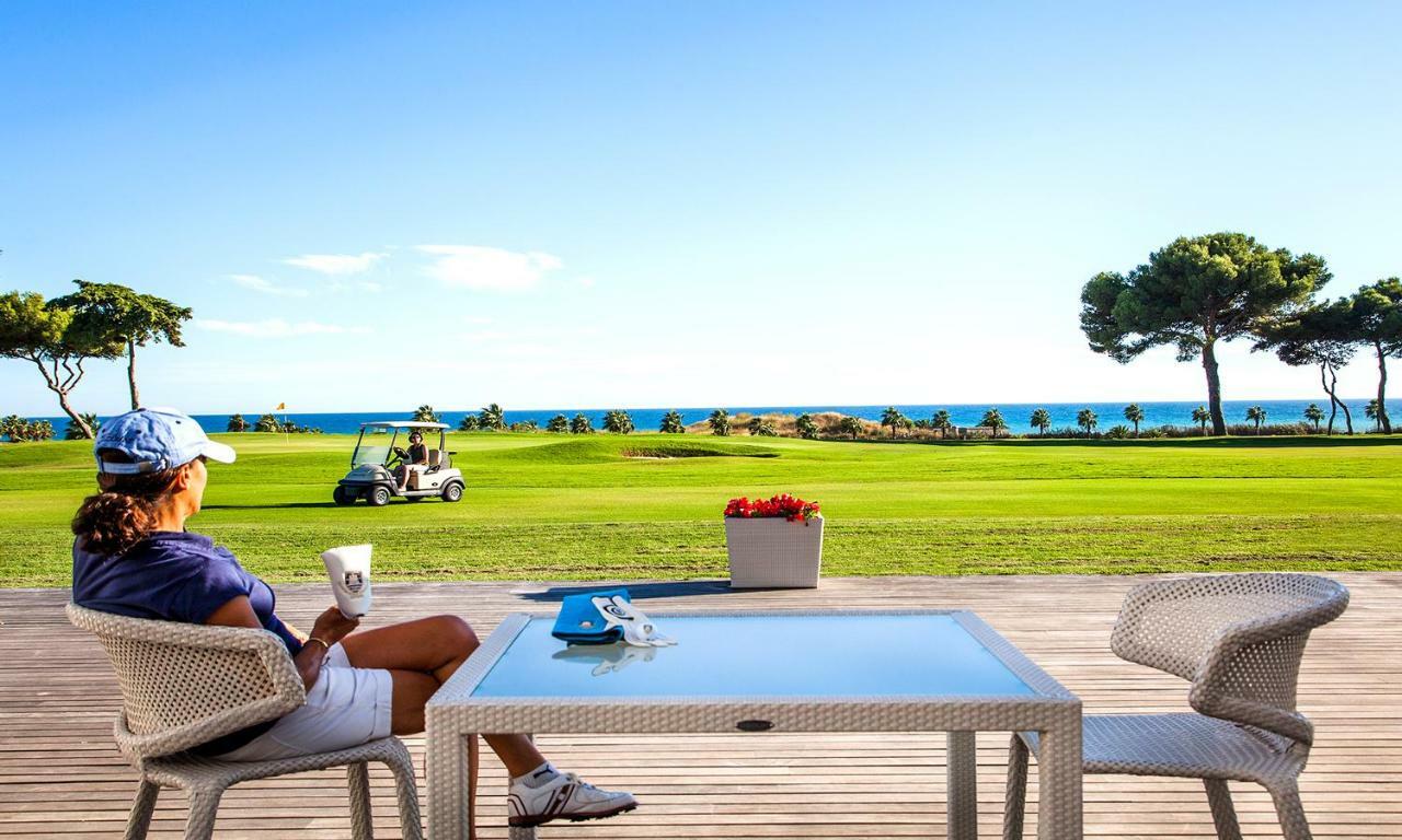 Luxurious Villa Marly I To Two Minutes The Beach Castelldefels Bagian luar foto